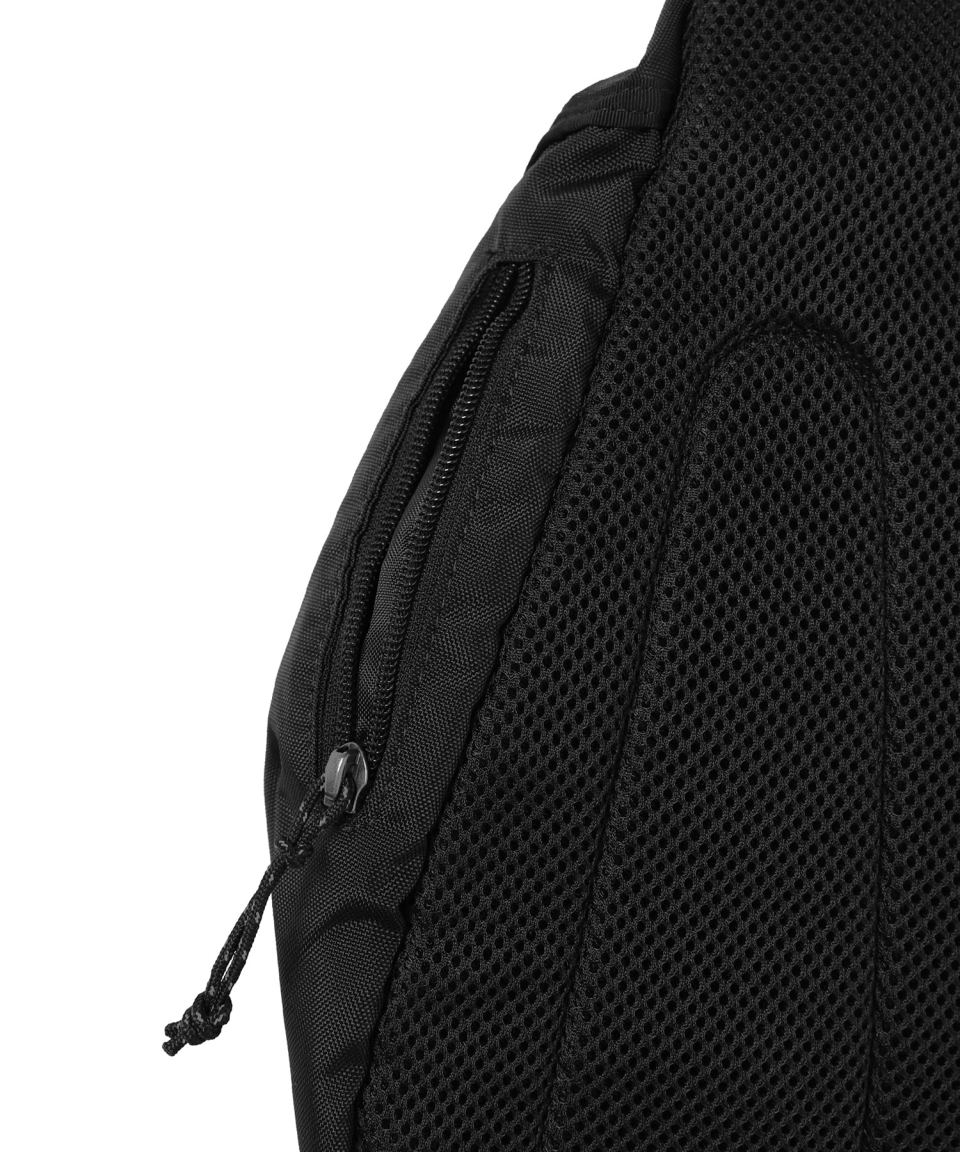 MUSINSA | thisisneverthat® Washed Nylon Sling Bag Black