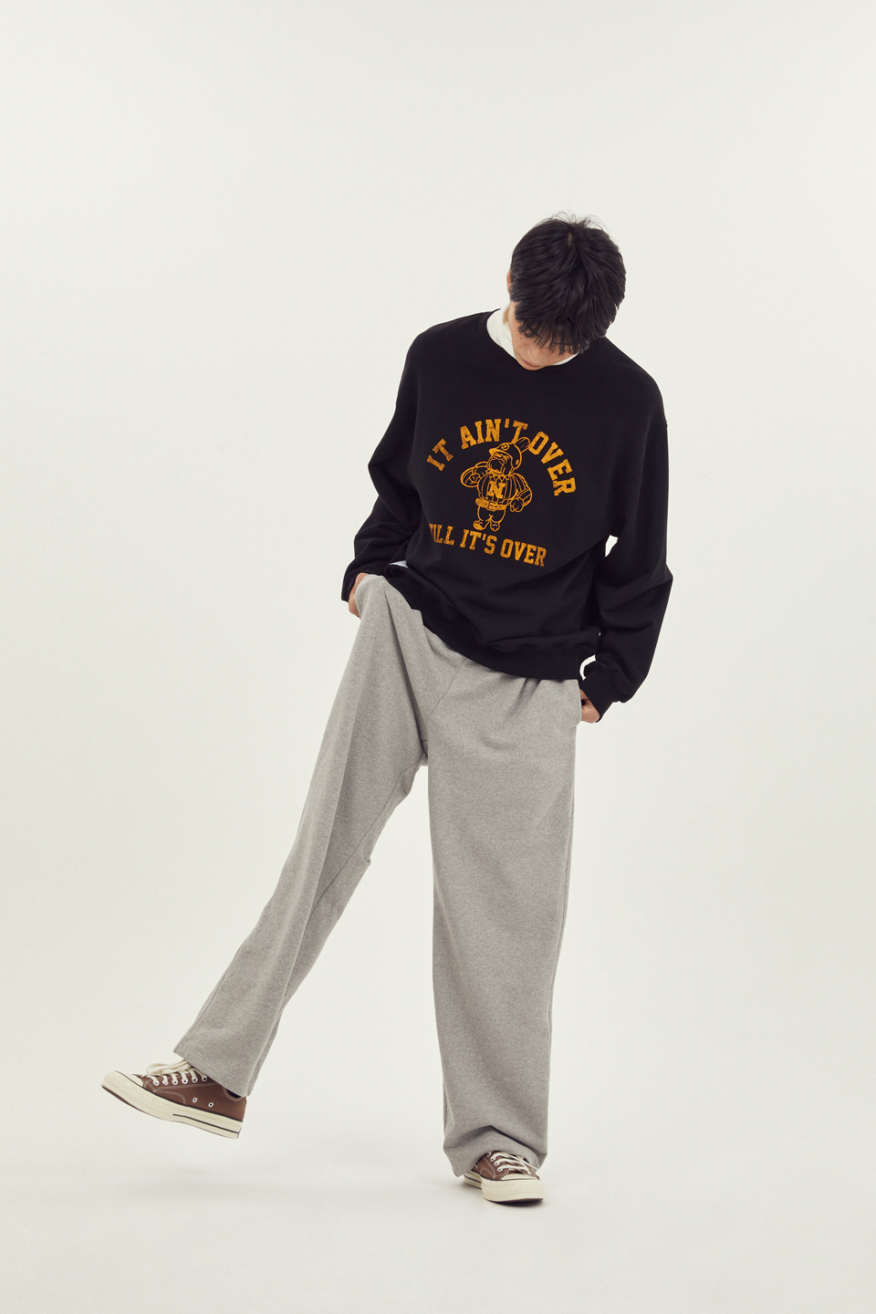 MUSINSA | NOPNOG One-Tuck Wide Sweatpants