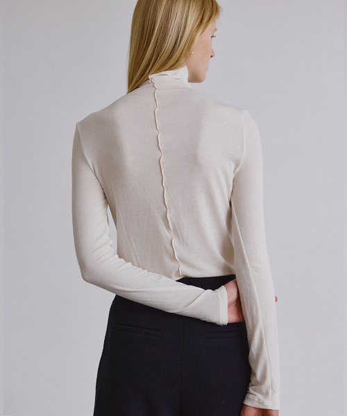 Line detail wool pola_IVORY