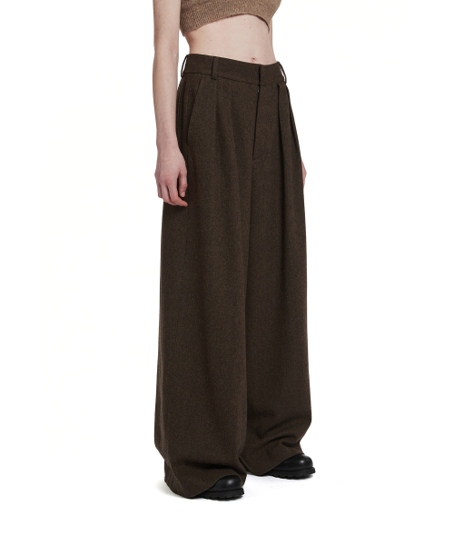 Pleated Trousers_Brown