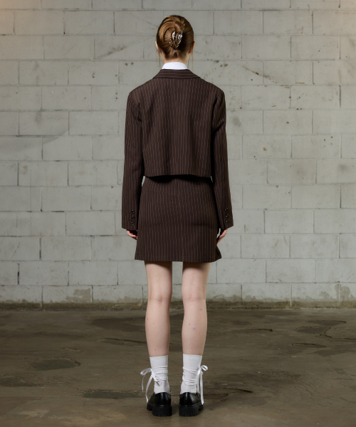 MEOW CROP BLAZER / коричневый