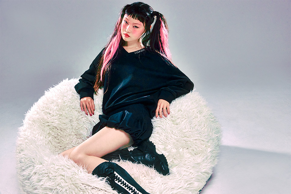 ★24-25FW新作★YOUHEE★FLOWER CORSAGE HOODIE ZIP-UP MUSINSA | YOUHEE FLOWER CORSAGE HOODIE ZIP-UP BLACK