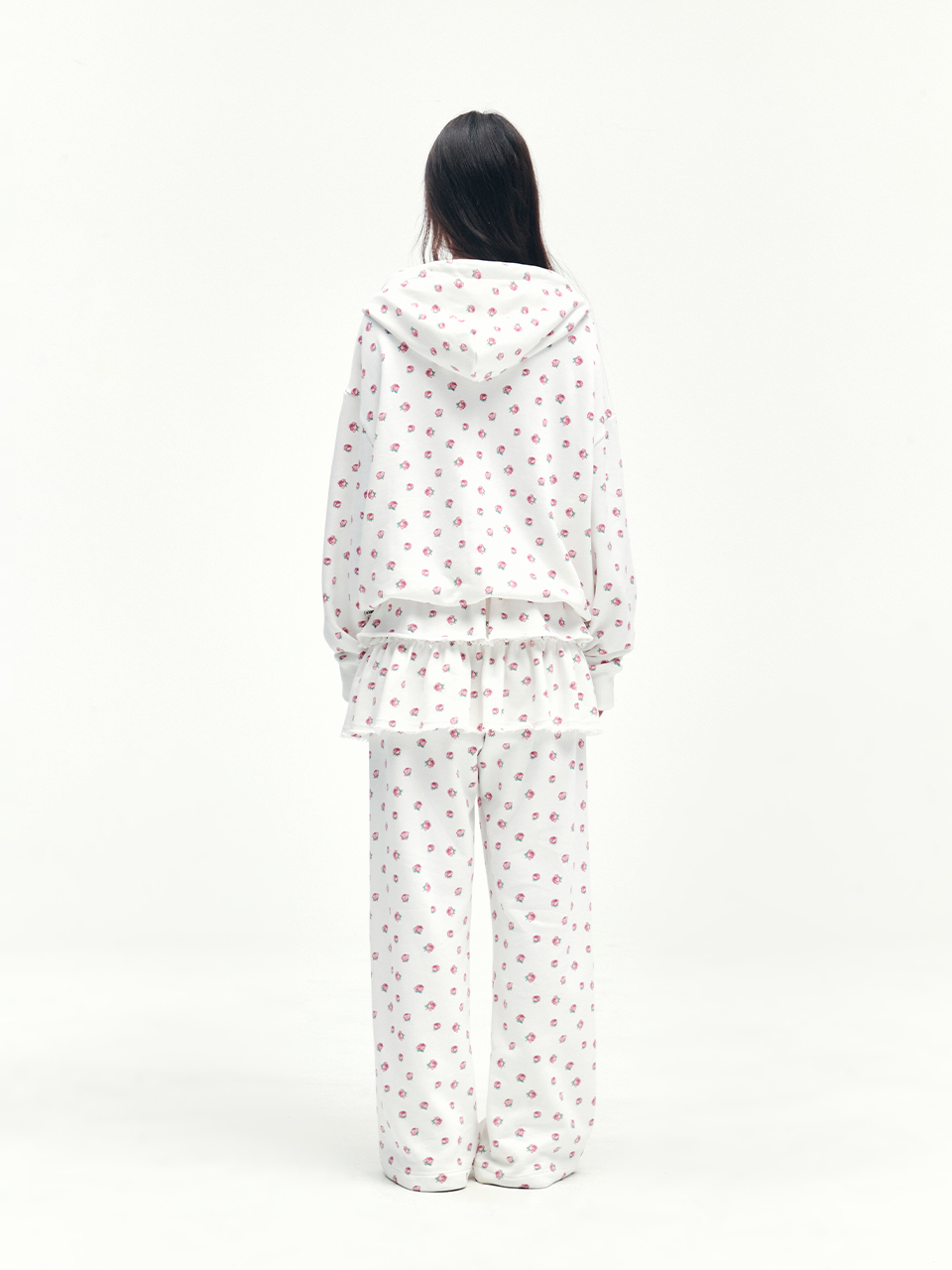 ★YOUHEE★ FLOWER PATTERN HOOD ZIPUP WHITE YHHZEC004WT MUSINSA | YOUHEE FLOWER PATTERN HOOD ZIP-UP WHITE