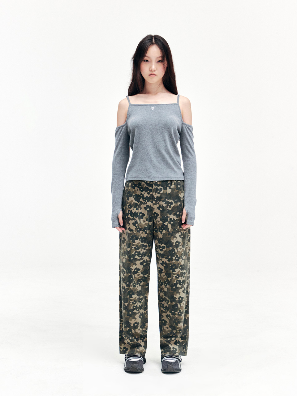 ★24-25FW新作★YOUHEE★CAMO FLOWER FATIGUE PANTS ☆24-25FW新作☆YOUHEE☆CAMO FLOWER FATIGUE PANTS (YOUHEE