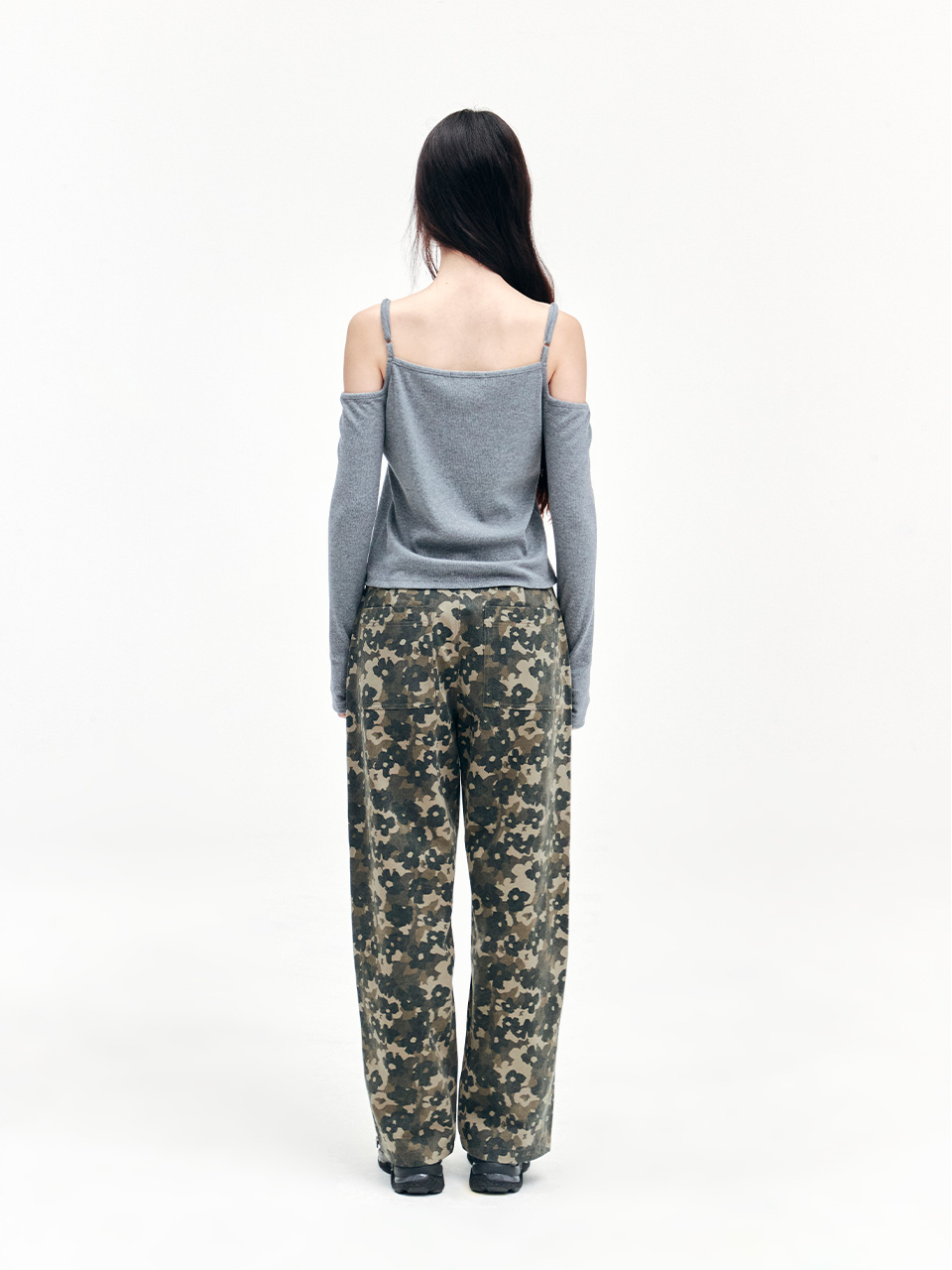 デニム・ジーパン YOUHEE CAMO FLOWER FATIGUE PANTS KHAKI MUSINSA | YOUHEE CAMO FLOWER FATIGUE PANTS KHAKI