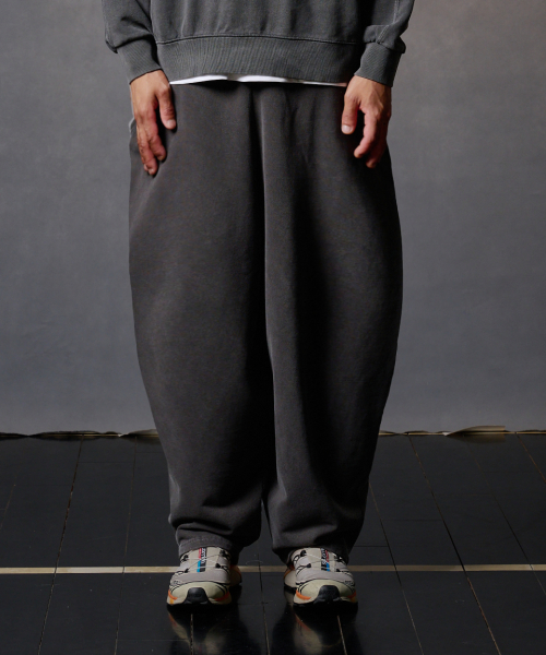 [M~XL] Широкие брюки-баллоны с пигментным окрашиванием