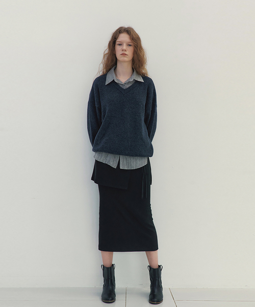 Drop шерстяной V-neck Pullover (Navy)
