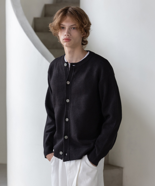 Comfort Round Neck Cardigan [Black]