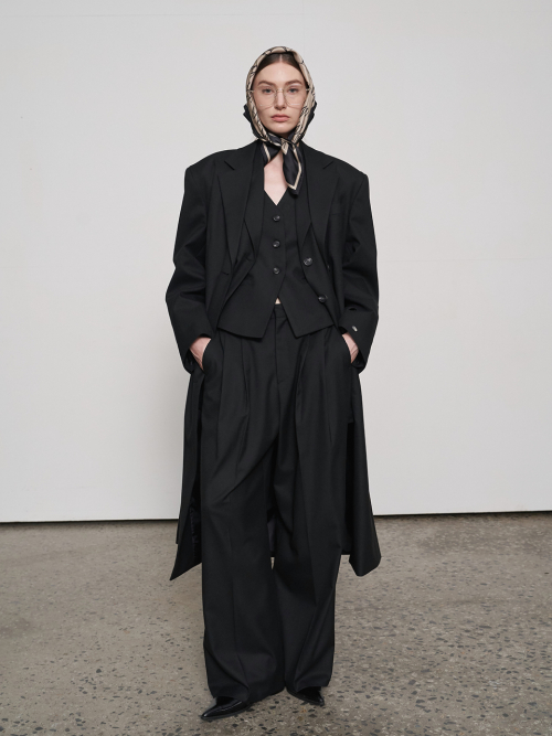 Wool Wide Pleated Trousers Black