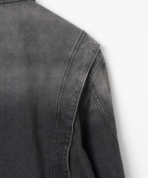 Джинсовая куртка со складками сзади [Washed Black]