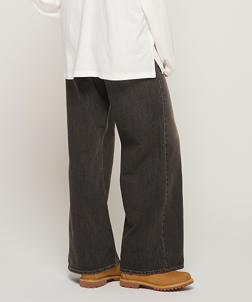 Свободные джинсы расслабленного кроя (Black denim)