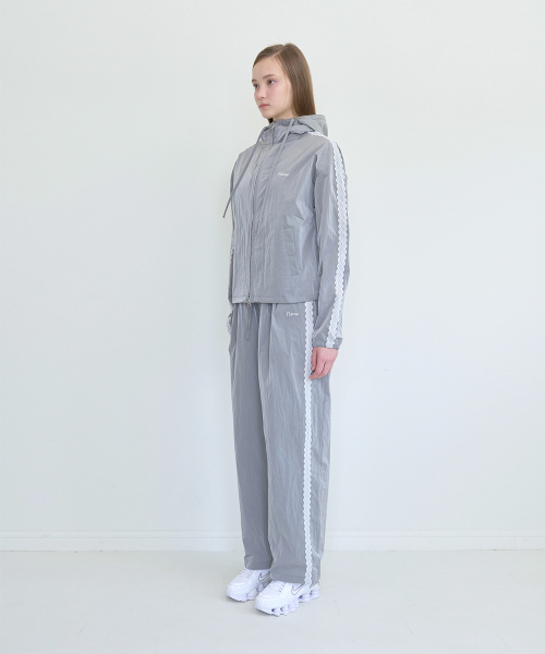 Кружевная лёгкая куртка — Grey
