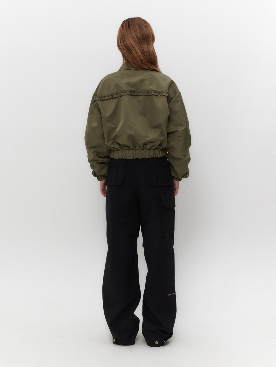 【韓国TUOMIO トゥオミオ】RUFFLE BOMBER JACKET MUSINSA | TUOMIO RUFFLE BOMBER JACKET [KHAKI]