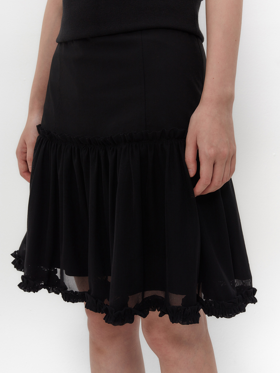 MUSINSA | TUOMIO MESH FRILL LAYERED SKIRT [BLACK]