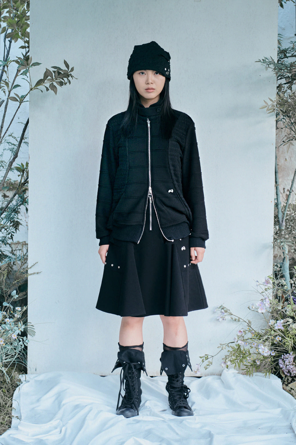 MUSINSA公式 | HUG YOUR SKIN Chin beanie (black)