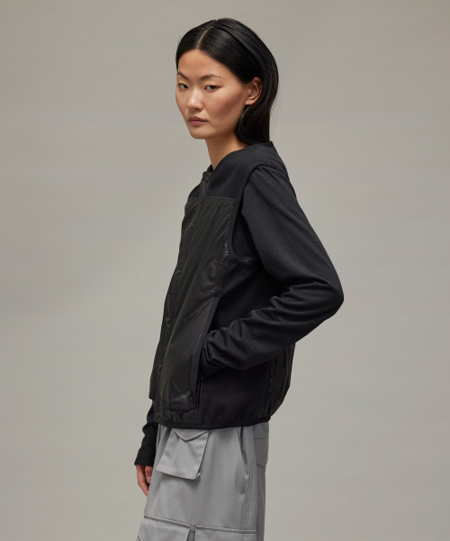 (W) Жилет-подстежка черный LINER VEST BLACK