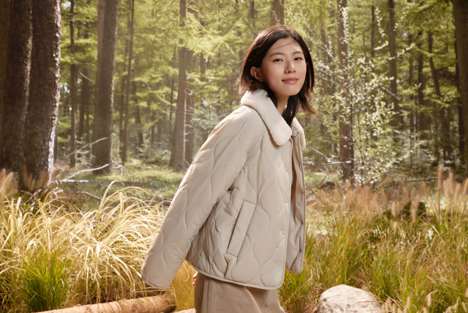 【SPAO】ファー付き 着脱 軽量 キルティング ジャケット (4 COL) SPAO】着脱 カラー 軽量 キルティング ジャケット (4 COLORS