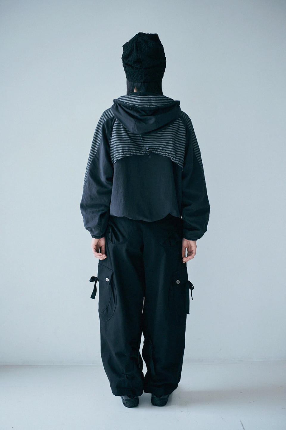 【hug your skin】 Multi cargo pants /追跡付 MUSINSA公式 | HUG YOUR SKIN Multi Cargo Pants (Black)