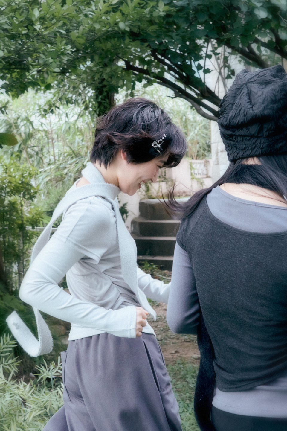 平成ギャル 韓国女子 [HUG YOUR SKIN] LAYERED STAR T-SHIRT MUSINSA | HUG YOUR SKIN Layered Star T-Shirt (Grey)
