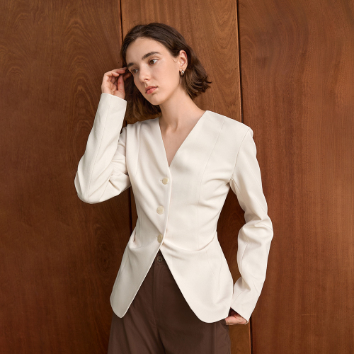 YY_V-neck commuter slim jacket_IVORY