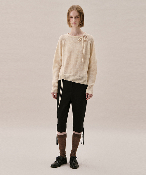 SLIM FIT BERMUDA PANTS_BLACK