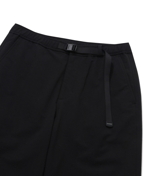 Черные брюки regular fit на флисе