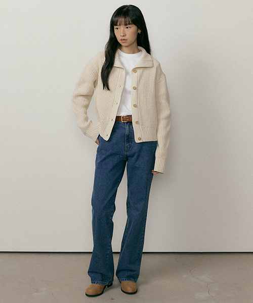 wool high-neck knit cardigan-ivory