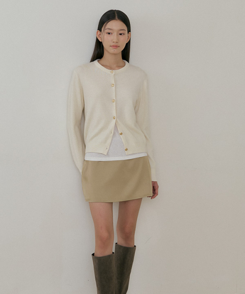 gold button knit cardigan-ivory