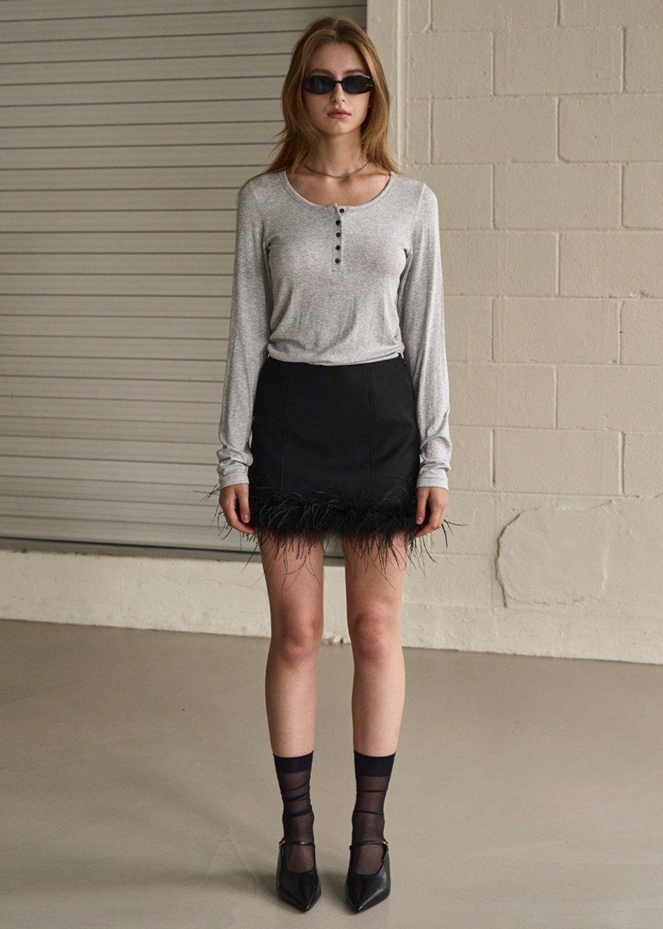 MUSINSA | SIGREAT Fur trim mini skirt