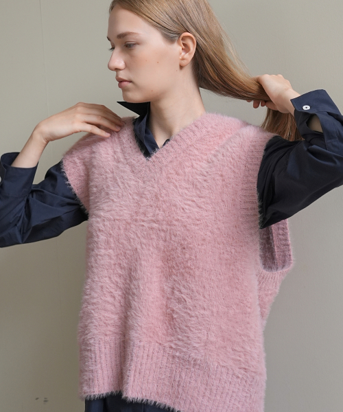 HAIRY KNIT VEST / PINK