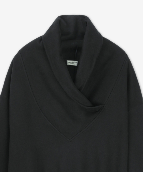 Высокий V-образный вырез мантуман — Black / 803146Y36SW1000