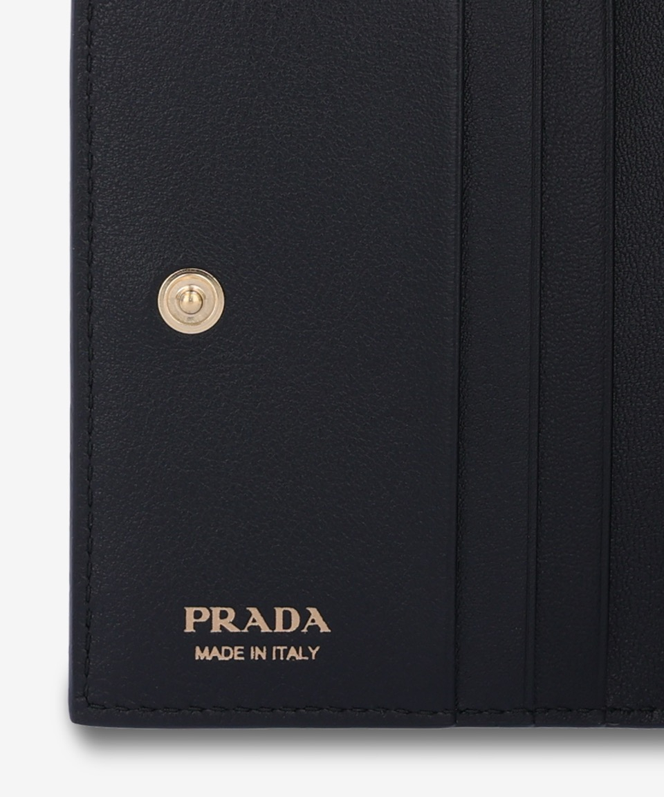 PRADA★ゴールド メタル ロゴ ウォレット 1MV2042CYSF0002 MUSINSA | PRADA Gold Metal Logo Wallet - Black / 1MV2042CYSF0002