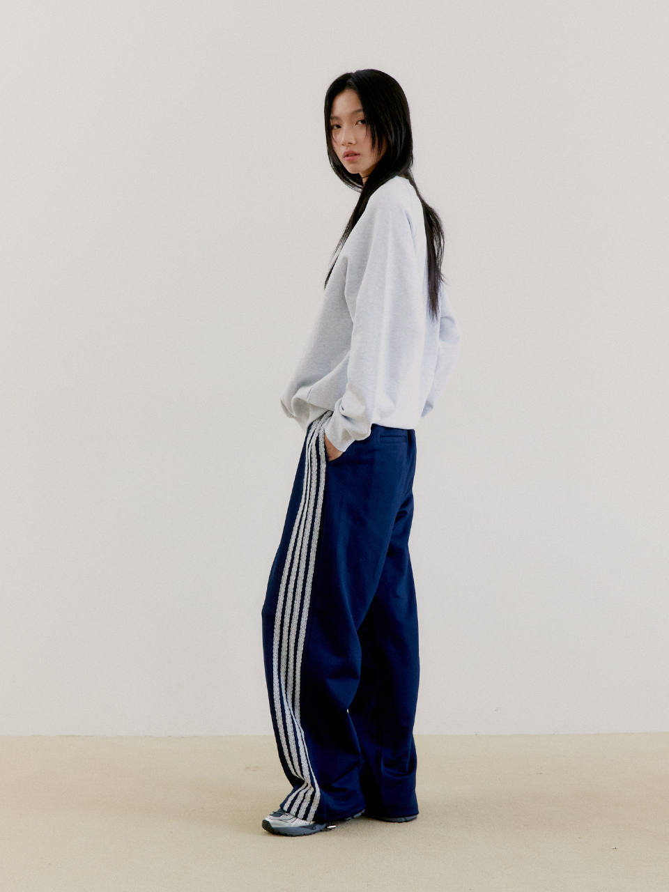 韓国ストリート★レース トラック PANTS, Black★[OAFISH] Polar Skate Co. '44! Pants - Black | ANDJOY