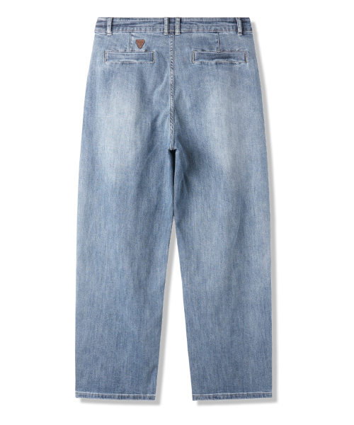 Джинсы tapered с кожаной нашивкой BK8926_Blue