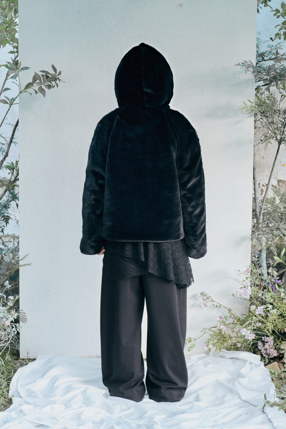 MUSINSA | HUG YOUR SKIN Teddy fur coat (Black)