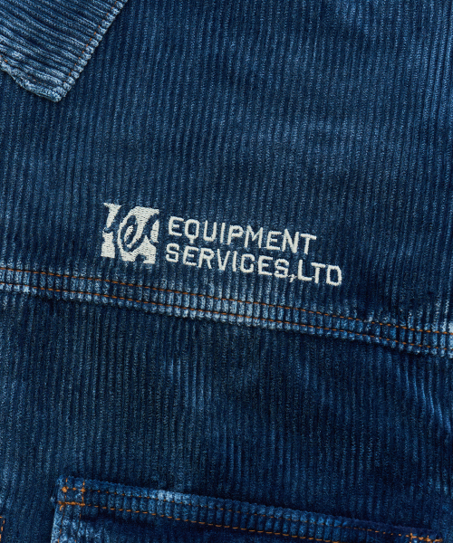 окрашенный вельвет Trucker куртка Indigo