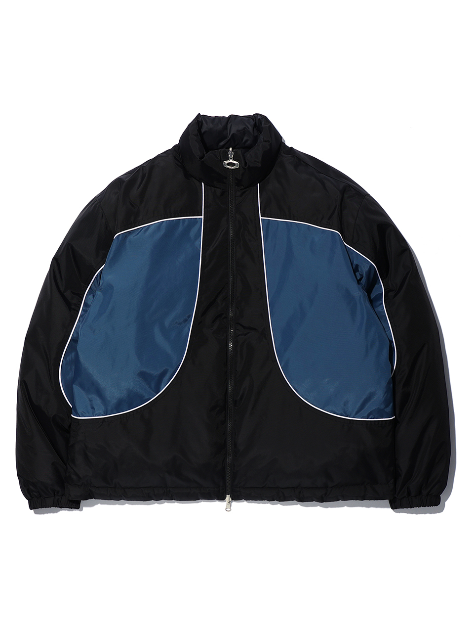 CRITICのCOLOR BLOCK REVERSIBLE PADDING JUMPER 크리틱(CRITIC) COLOR BLOCK REVERSIBLE PADDING JUMPER BLACK