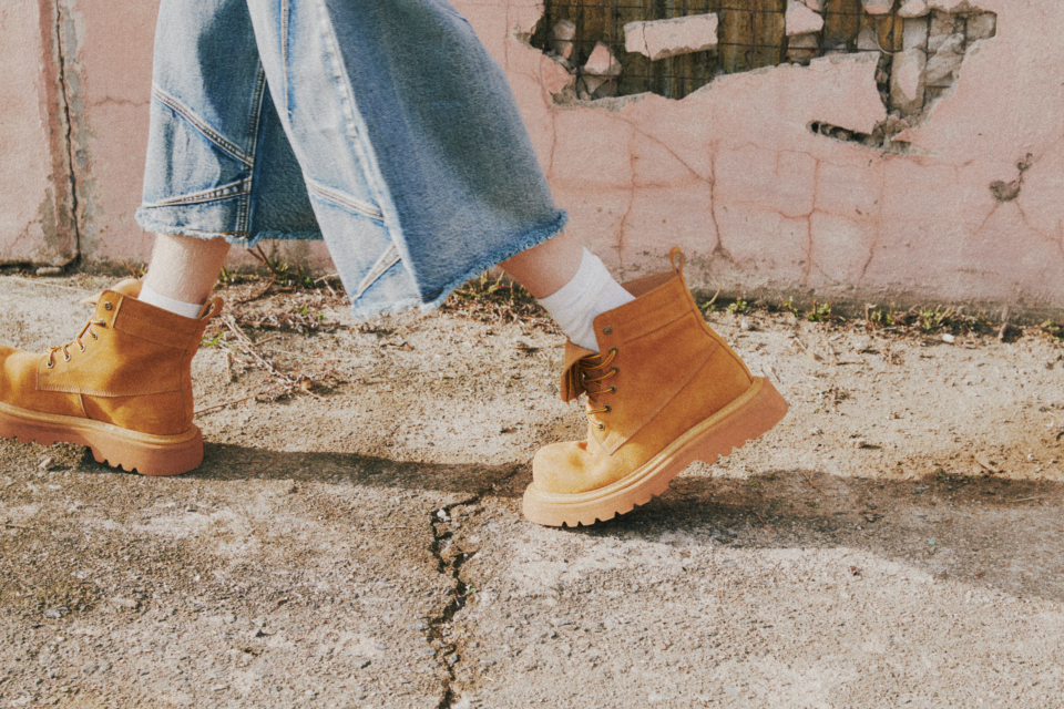 [DNSR] mammoth suede mule /追跡付 DNSR] mammoth suede mule /追跡付