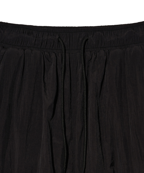 W TAG CARGO PANTS - BLACK
