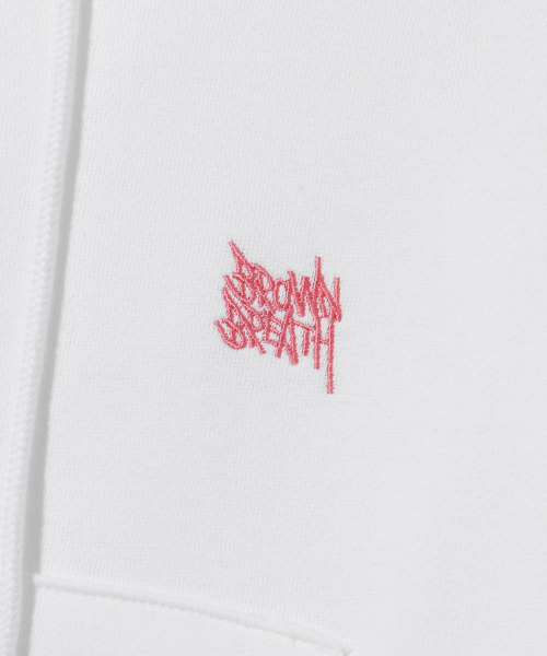 W MESS SEOUL TAG CROP HOODIE - OFF WHITE