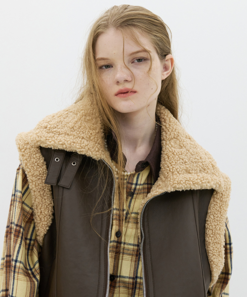 SOFT FAUX SHEARING TRIMMING VEST_BROWN BEIGE