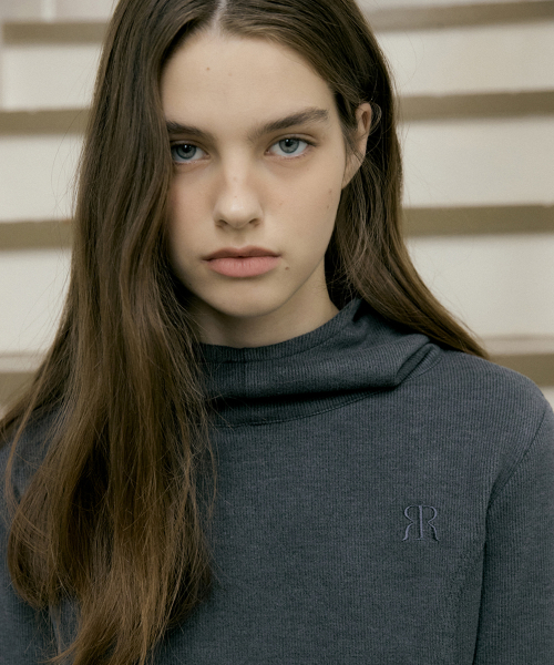 RIE SLIM LINE KNIT HOOD CHARCOAL