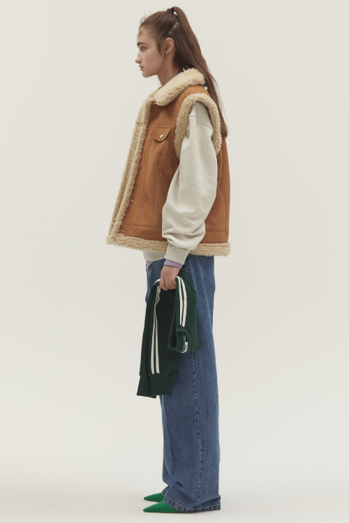 WESTERN MOUTON VEST CAMEL