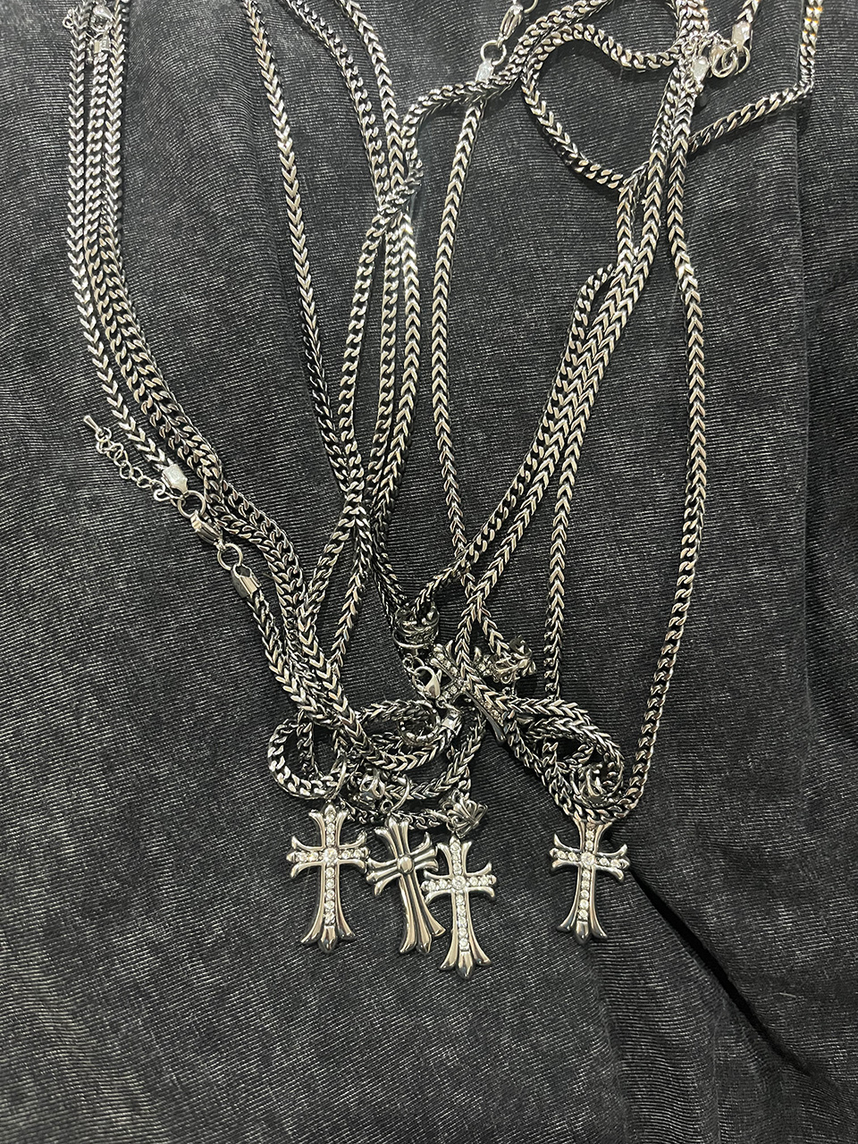 MUSINSA公式 | SK8ER ROCK Cross Spacer Vintage Surgical Steel