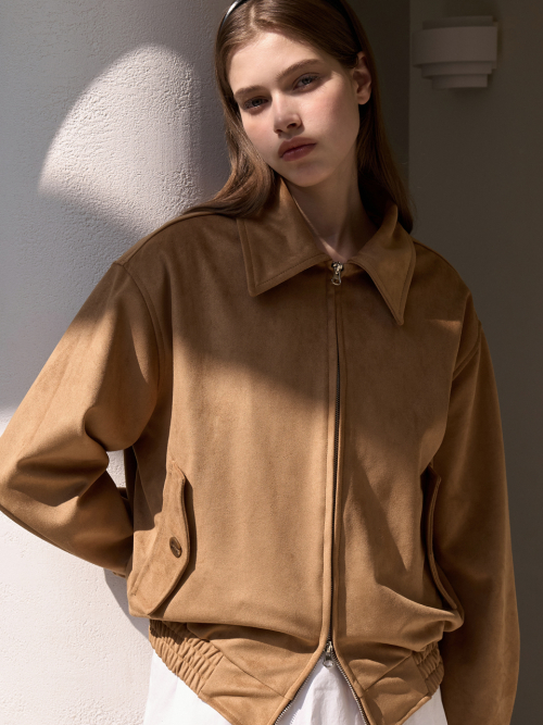 Замшевая куртка Beige AD338