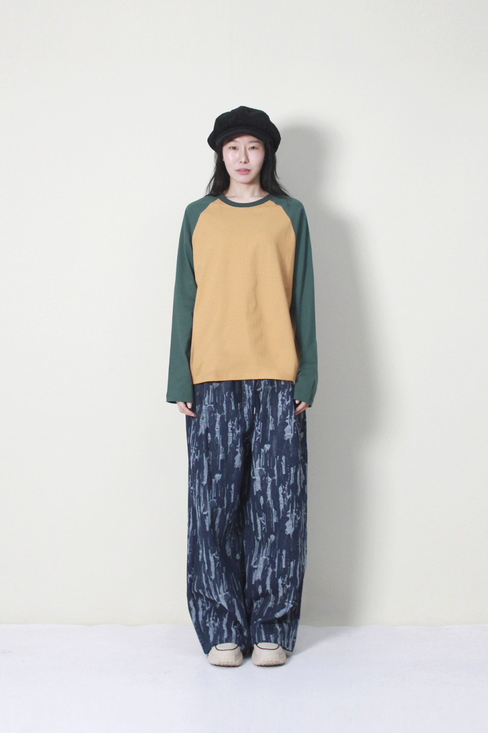 ◇PRENDA◇ PRDA BIG PATCH RAGLAN LONG SLEEVE MUSTARD MUSINSA | PRENDA PRDA BIG PATCH RAGLAN LONG SLEEVE MUSTARD