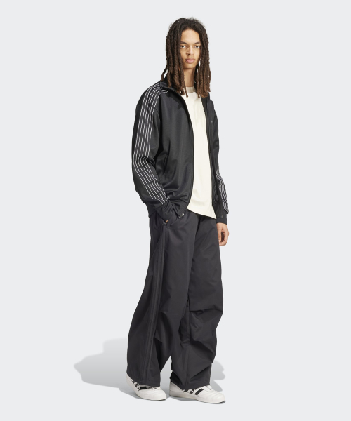 PARACHUTE PANT BLACK