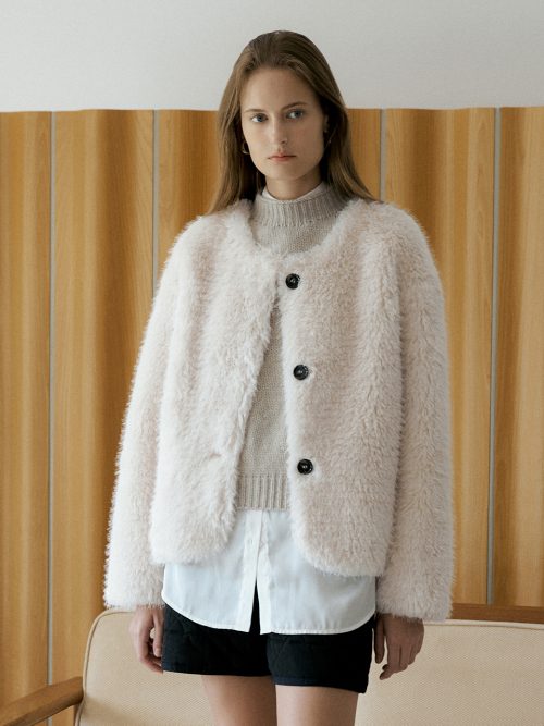 Round neck fur jacket