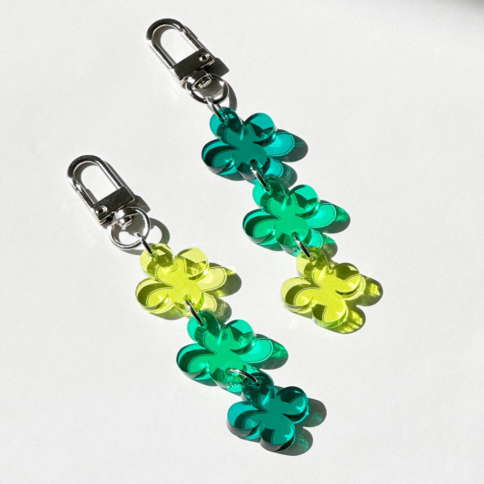 Clover Keyring_Three Stems