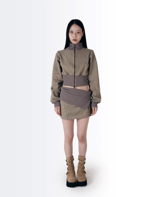 Укороченный бомбер в рубчик с высоким горлом (Beige)